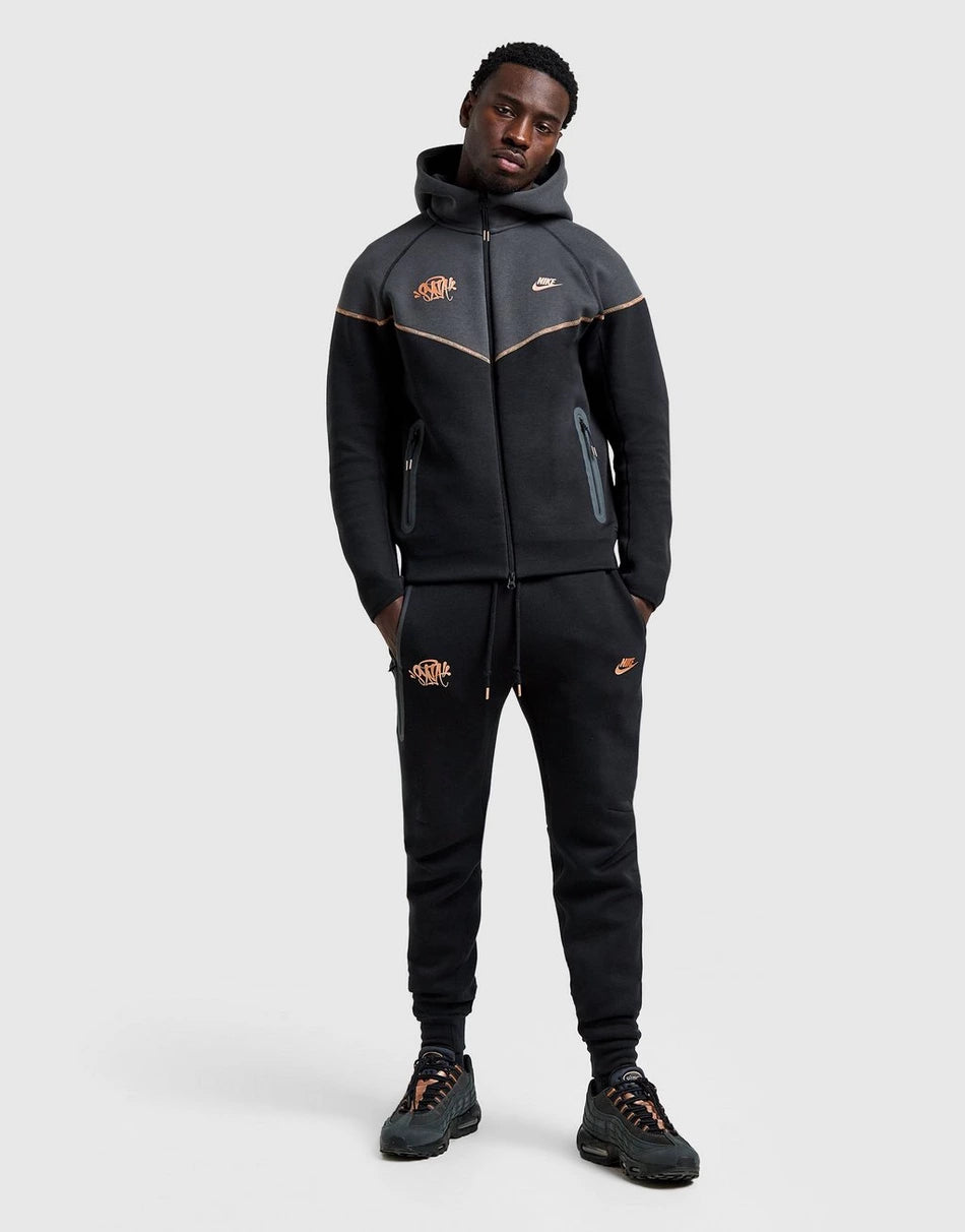 Nike Tech Fleece Full Zip Central Cee Hoodie